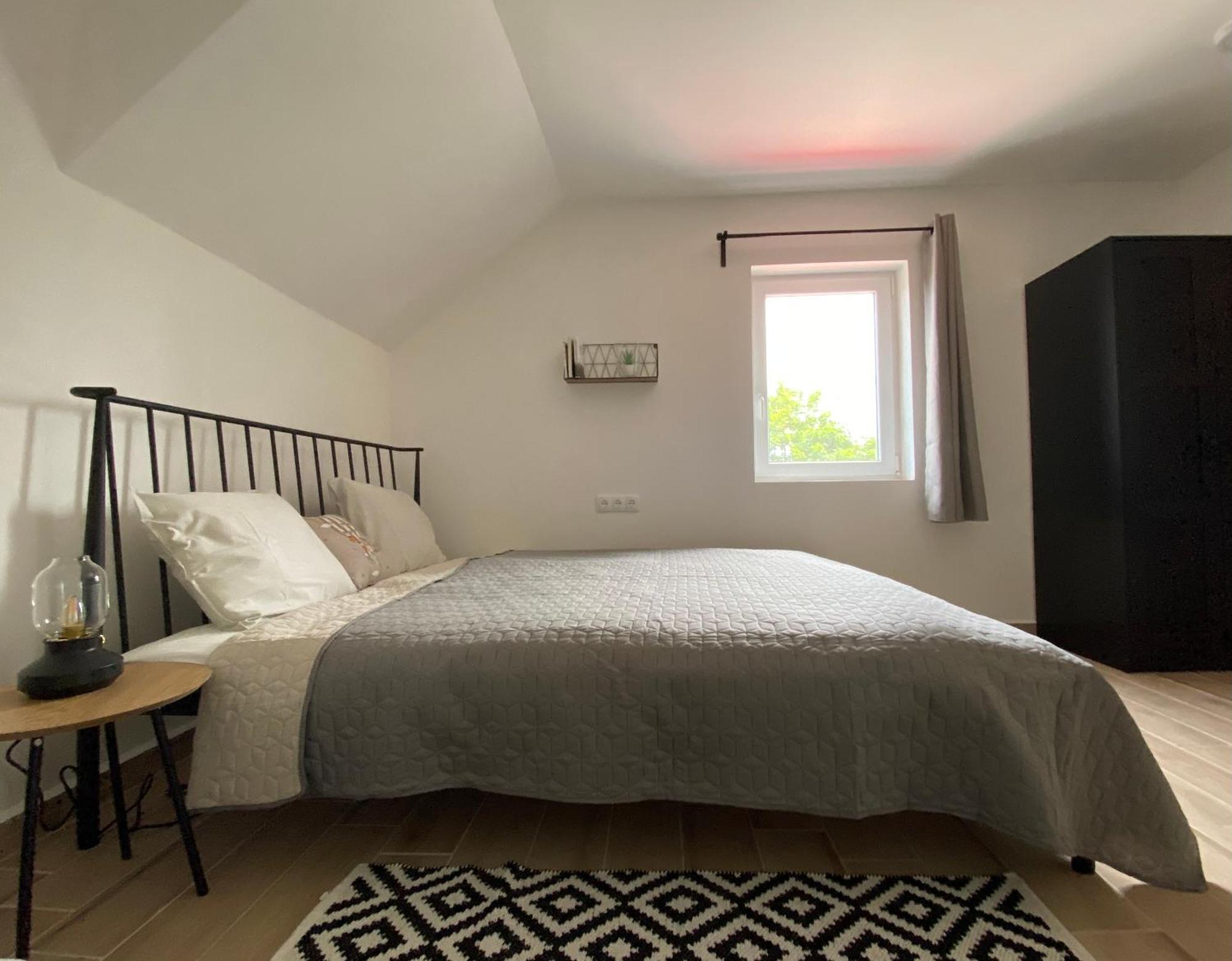 Bike & Fun Apartments - Balatonakarattya Quarto foto